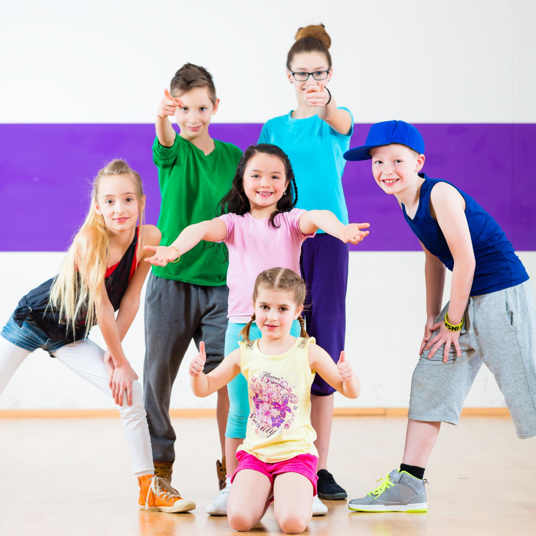 Classes For Age 10-18 – Dance Theatre Northwest